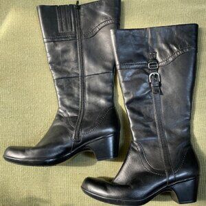 Clarks Black Leather Boot 8.5M